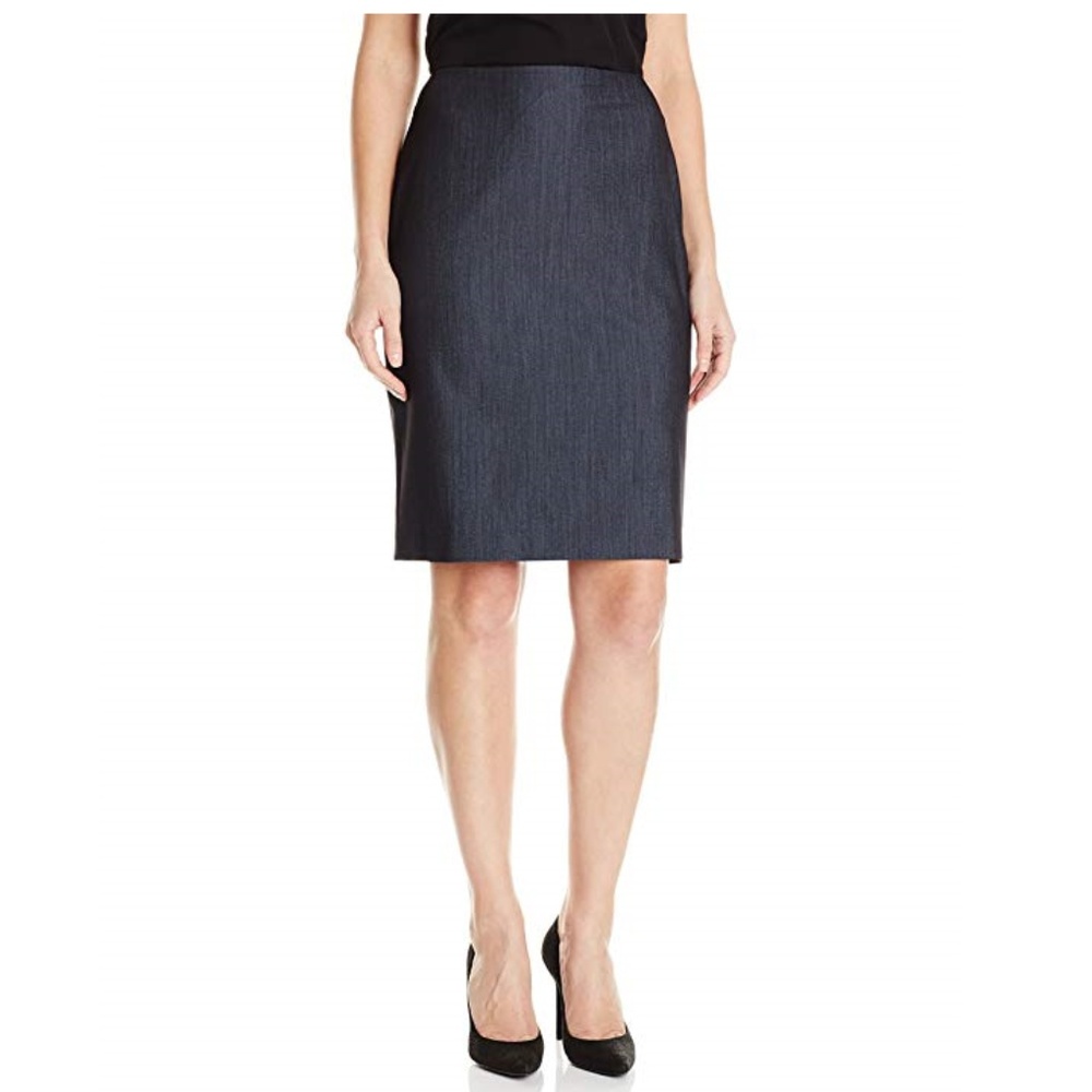Anne Klein Denim Pencil Skirt 🎉HP🎉